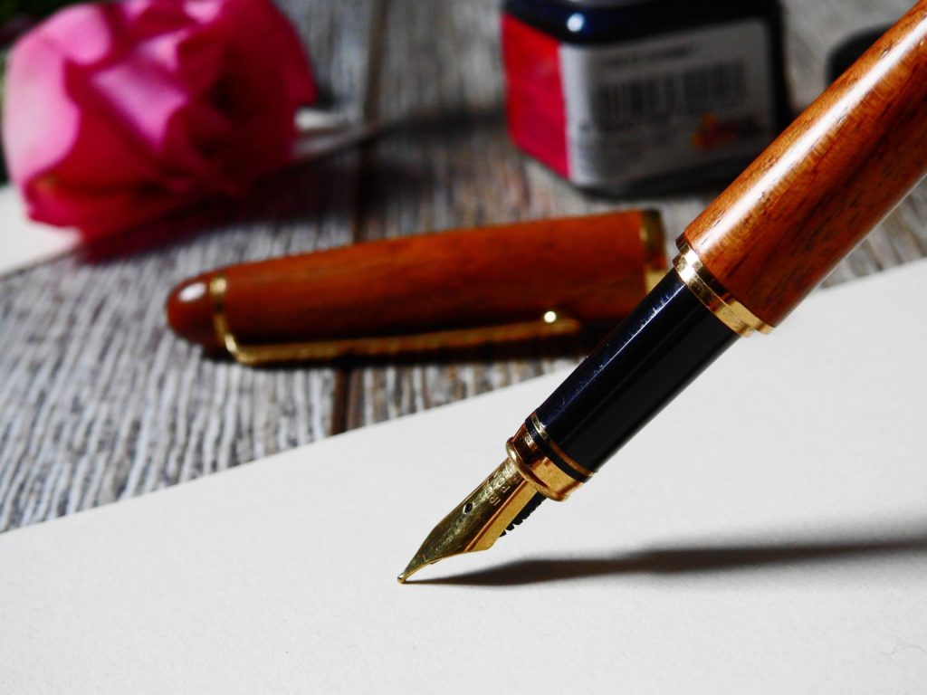 img blog six ways to make office sustainable fountain pen tp