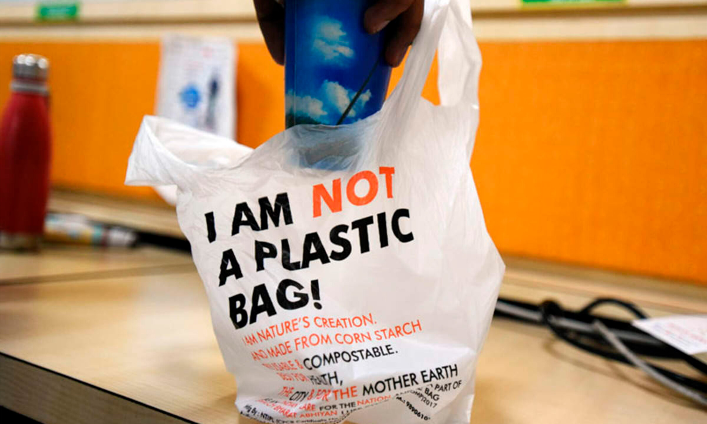 img blog plastic alternatives corn starch bag