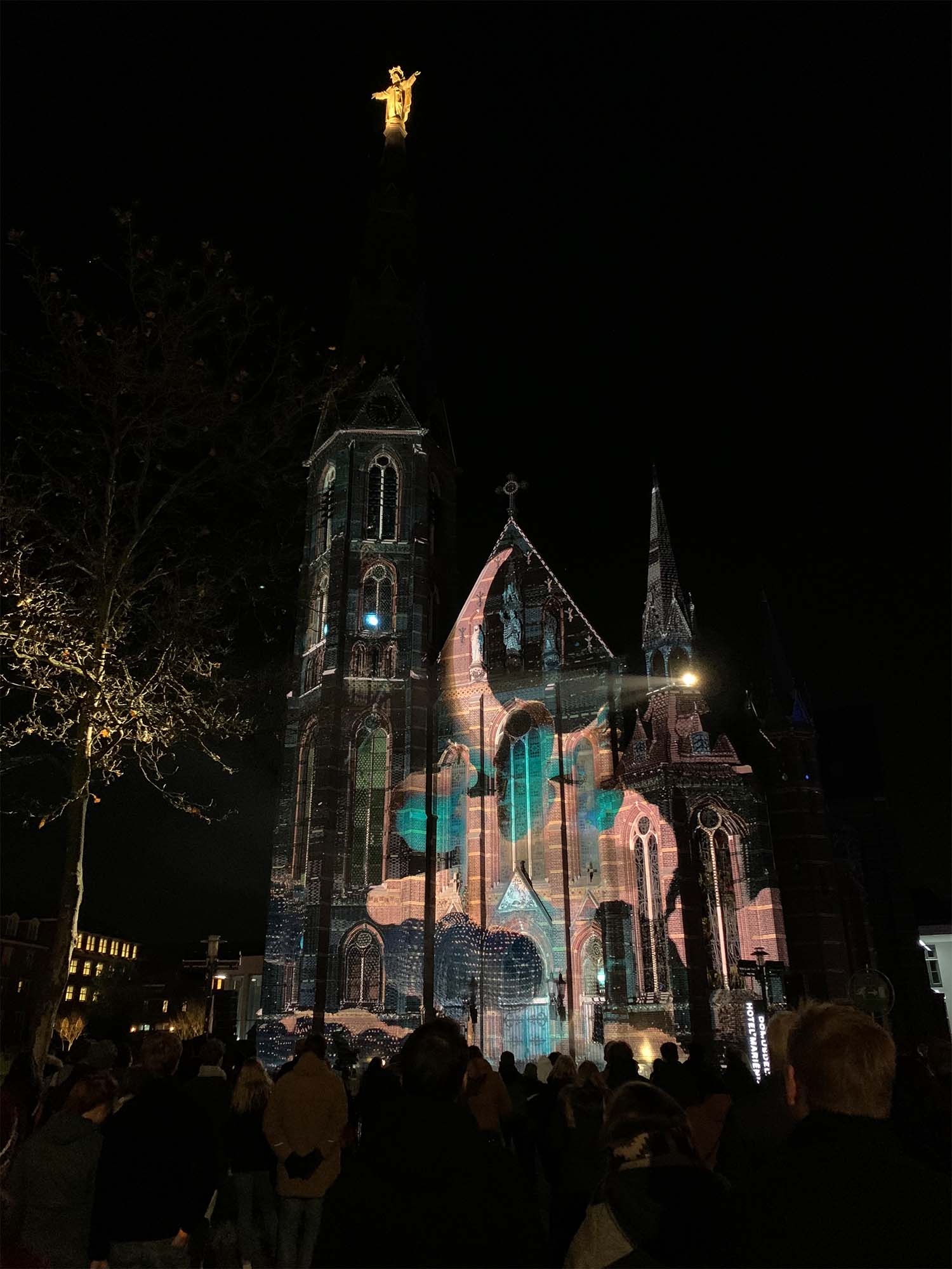img blog eindhoven trip glow domus luma augustijnenkerk