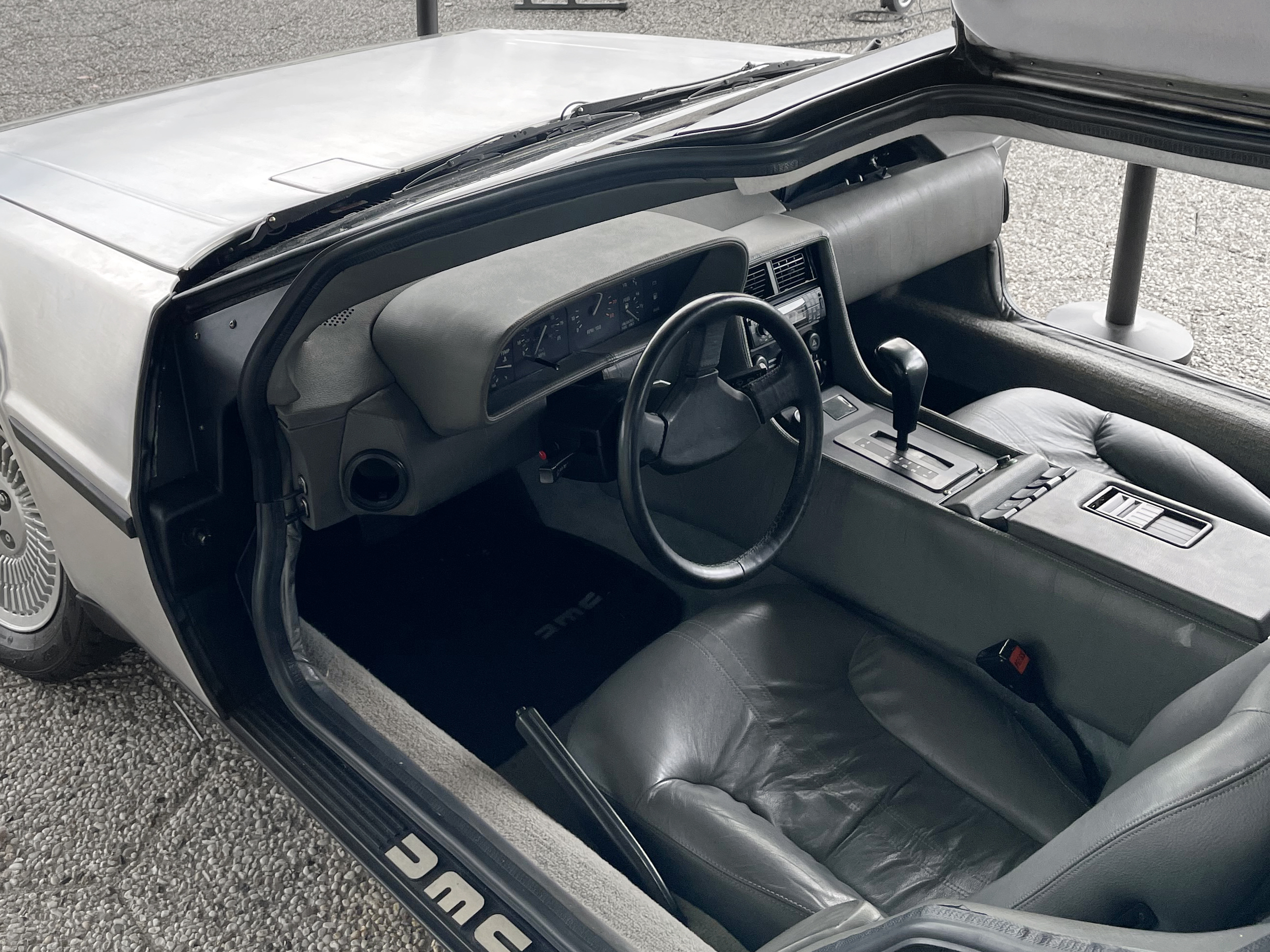 img delorian v1