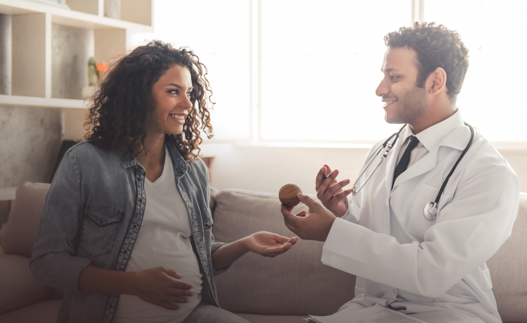 Consulting pregnant woman